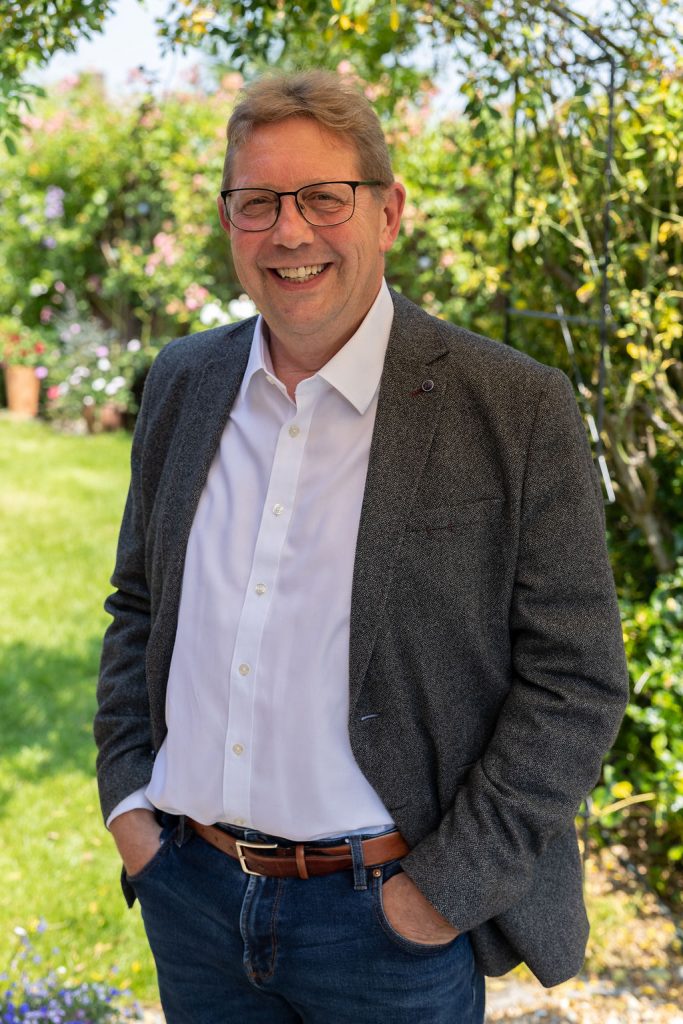 43E+CJuly2021 Martin Arnold